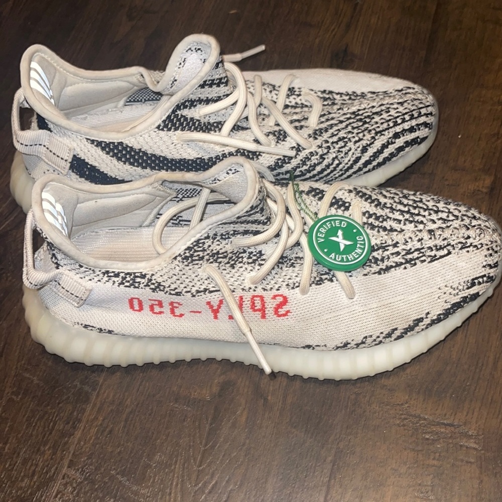 YEEZY ZEBRA